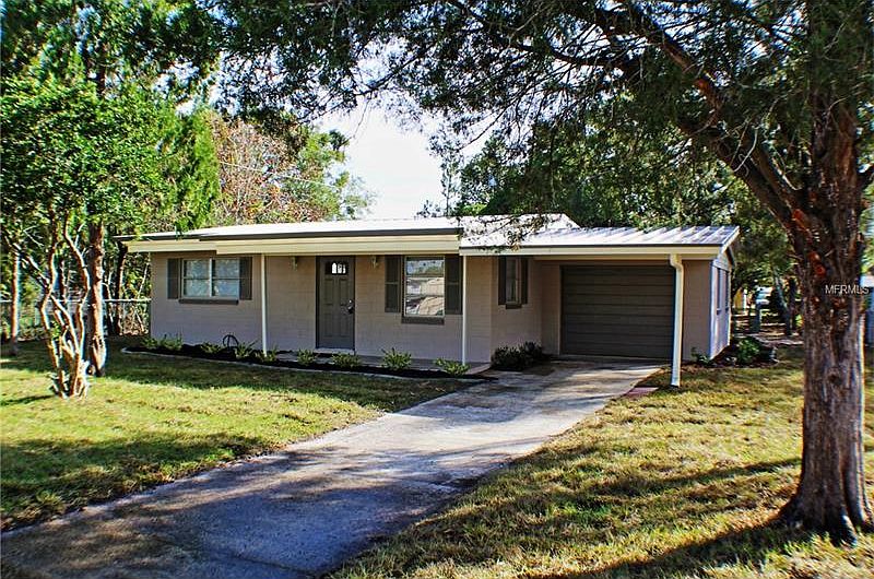 1st image of 104 W Quayle Ave