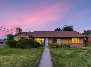 1296 Racine St, Aurora, CO 80011