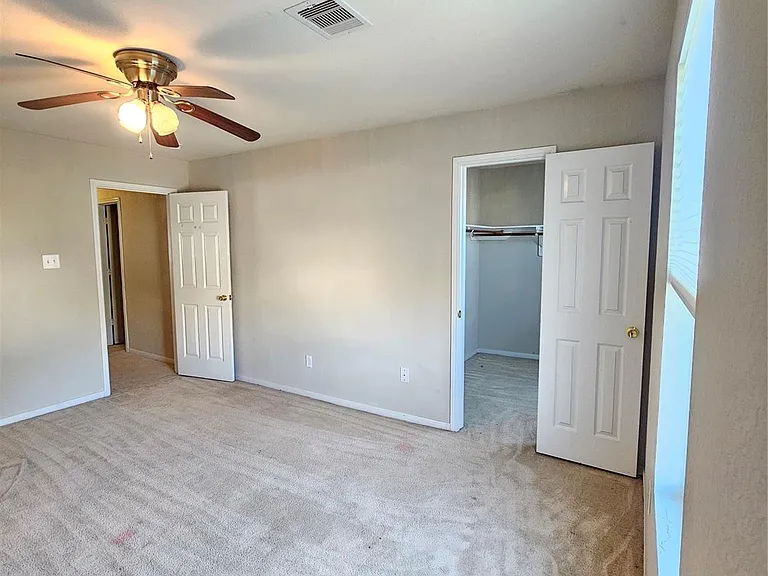 11015 Walkup Way — Photo 18