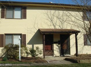 8504 Laguna Ct #219, Alexandria, VA 22309