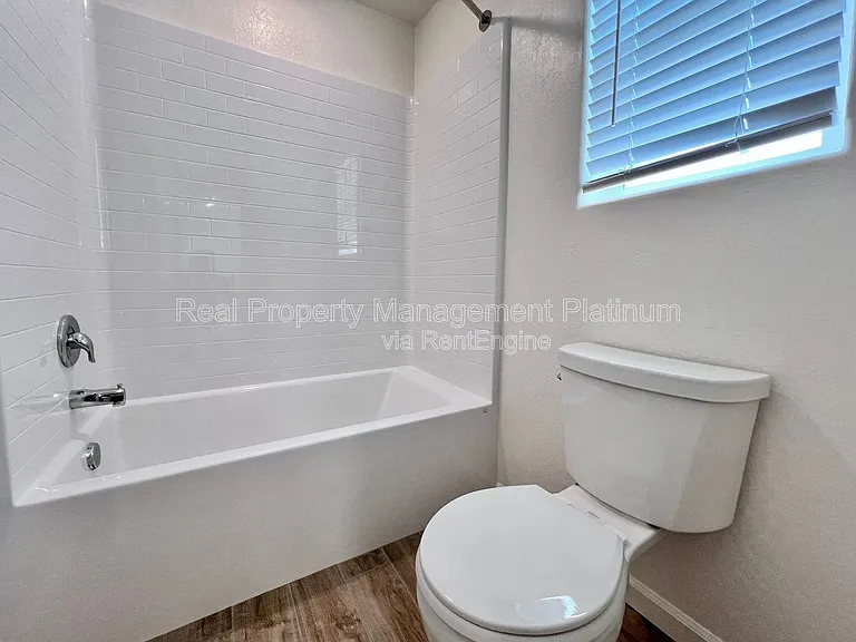 6596 E Cresthaven Dr — Photo 16