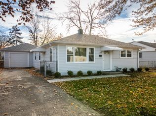 2408 Bluebird Ln, Rolling Meadows, IL 60008