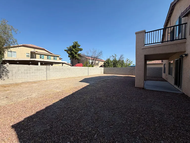 9239 Camden Heights Ct — Photo 18