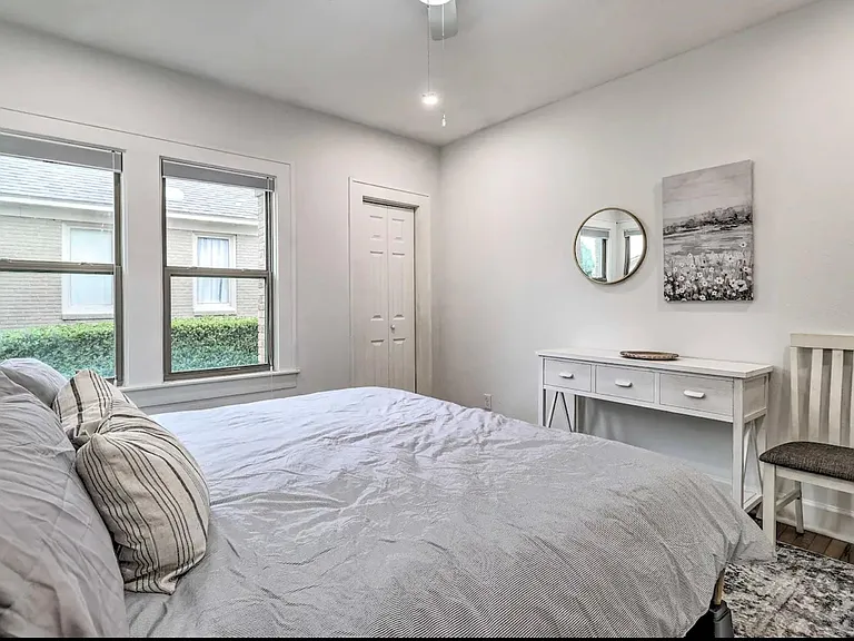 1419 N 5th St — Photo 15