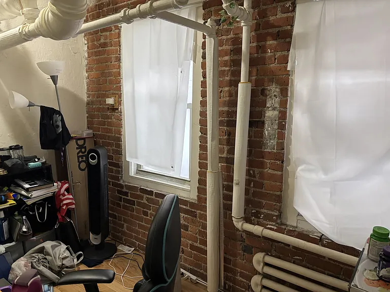 24 Hemenway St #1 — Photo 12