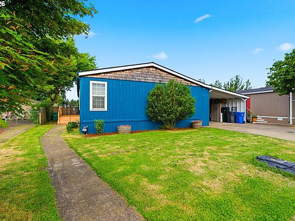 3rd image of 4655 SE 133rd Dr #89