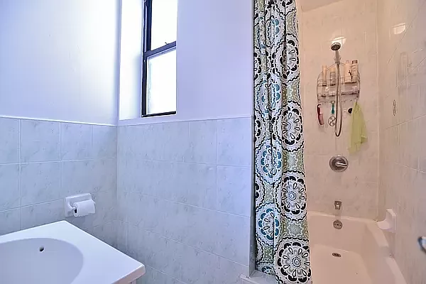Rented by J Misrahi Realty Corp | media 15