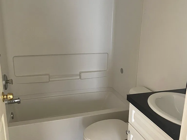 4230 Arcadia Ave — Photo 20