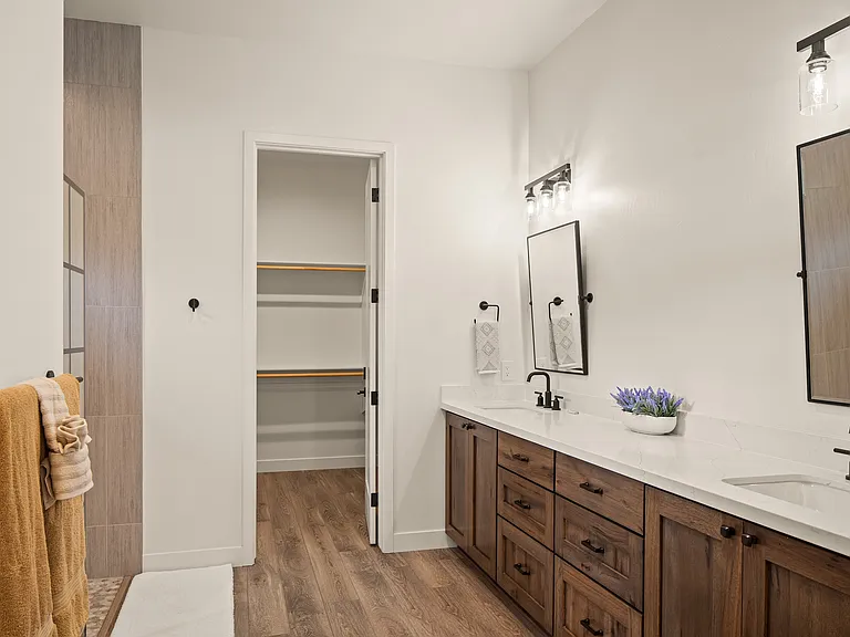20 Crystal Sky Dr — Photo 17