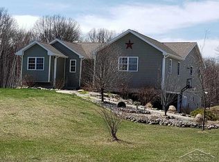 534 S Castor Rd, Shepherd, MI 48883