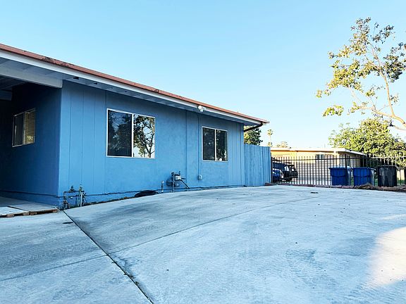2nd image of 18540 Arminta St