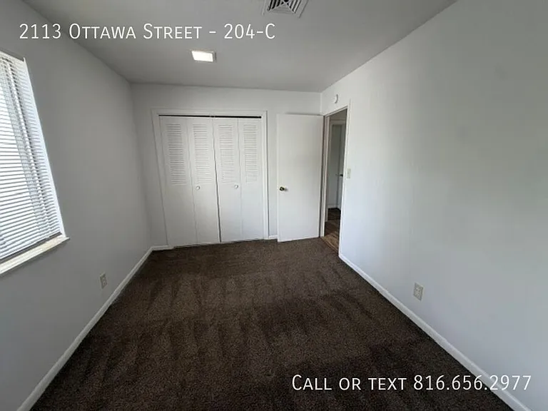 2113 Ottawa St #204C — Photo 33