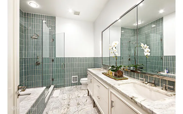 Sold by Douglas Elliman | media 15