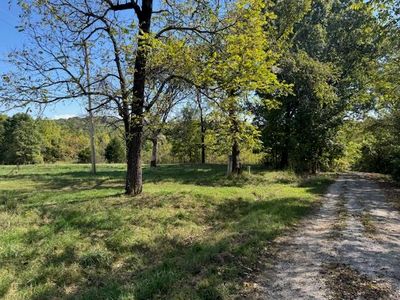 937 Middleton Road, Taneyville, MO, 65759