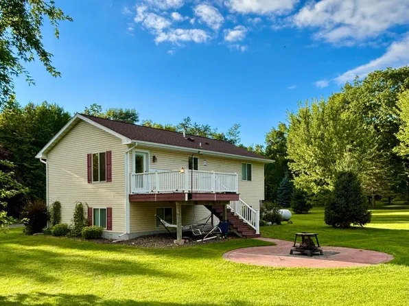 118 N Lake St, Luck, WI 54853