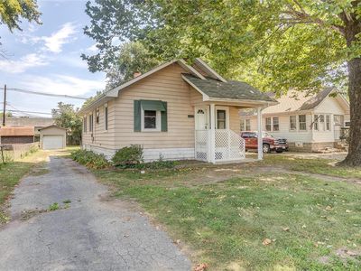 236 Whitelaw Ave, East Alton, IL, 62024