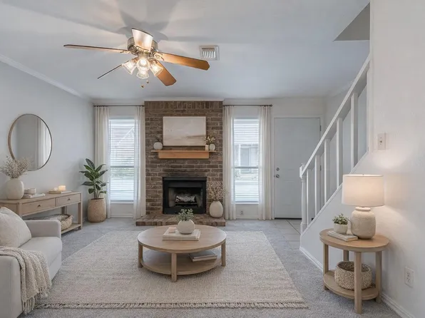 14020 Schroeder Rd APT 141, Houston, TX 77070