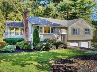 12 Indian Ln, Wakefield, MA 01880