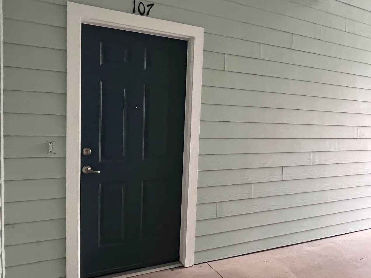 3 bed, 2.0 bath, 1145 sqft, $1,640 — Photo 4