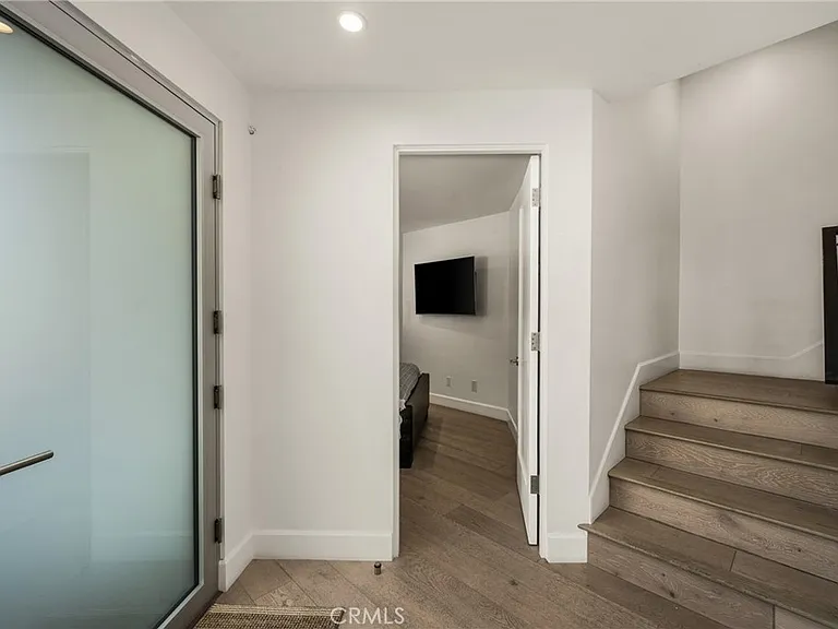 4405 Channel Pl — Photo 13