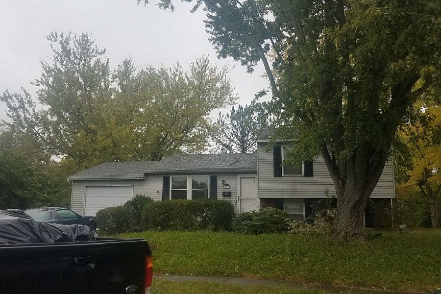 1st image of 810 McGraw Ct