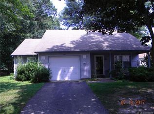 301 Gardenia Dr, Whiting, NJ