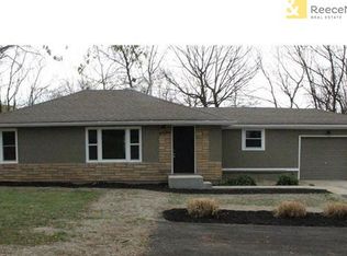 9540 W 49th St, Merriam, KS 66203