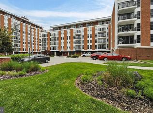 3601 Clarks Ln UNIT 506, Baltimore, MD 21215