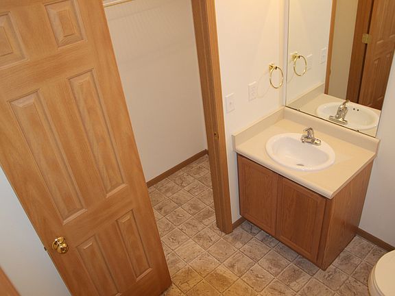 3rd image of 101 Brookside Dr Unit A