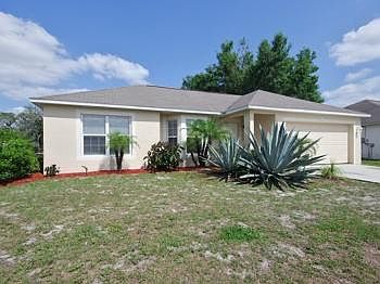 2nd image of 845 Sunset Cove Dr