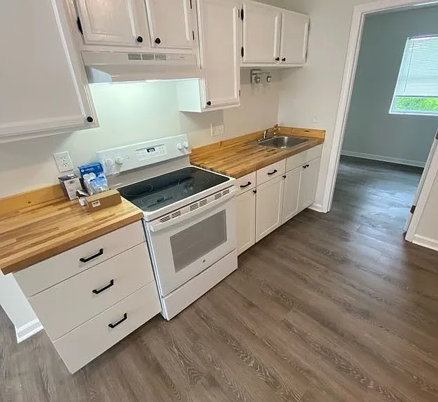 714 N North St #8 — Photo 5