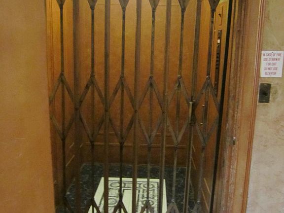 5th image of 1855 Washington St APT 101