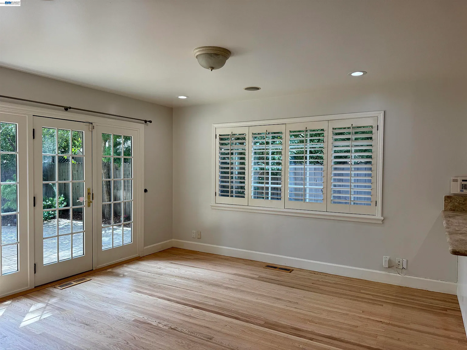 3 bed, 1590 sqft, $8,000 — Photo 4