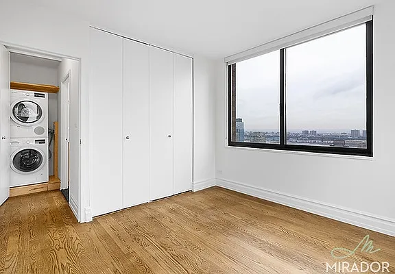 Rented by Mirador Real Estate | media 22