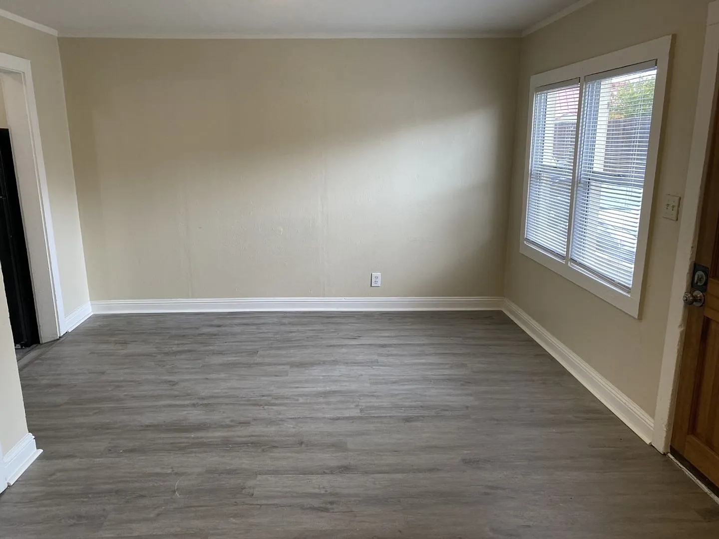 Charming 2 Bedroom, 1 Bathroom Unit in Vallejo! — Photo 4