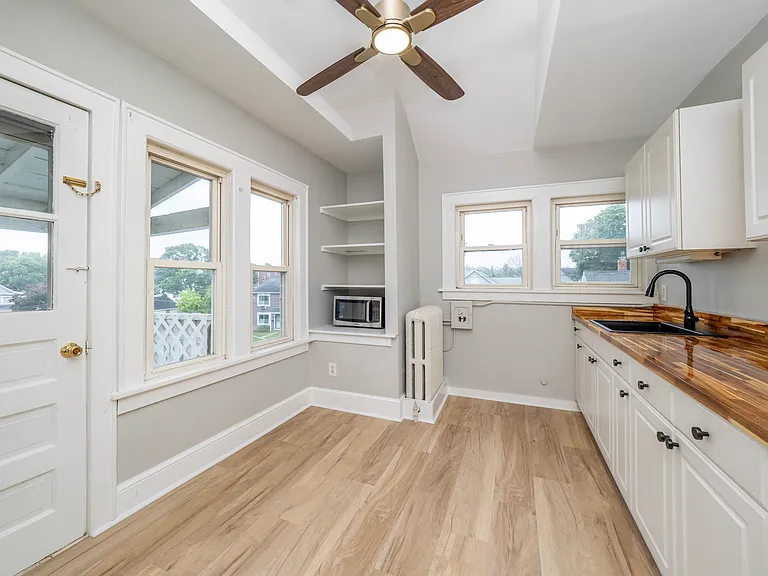 33 Seaview Ave #3A — Photo 9