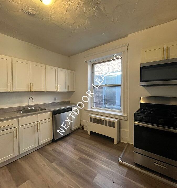 1st image of 204 Bidwell Ave #7M