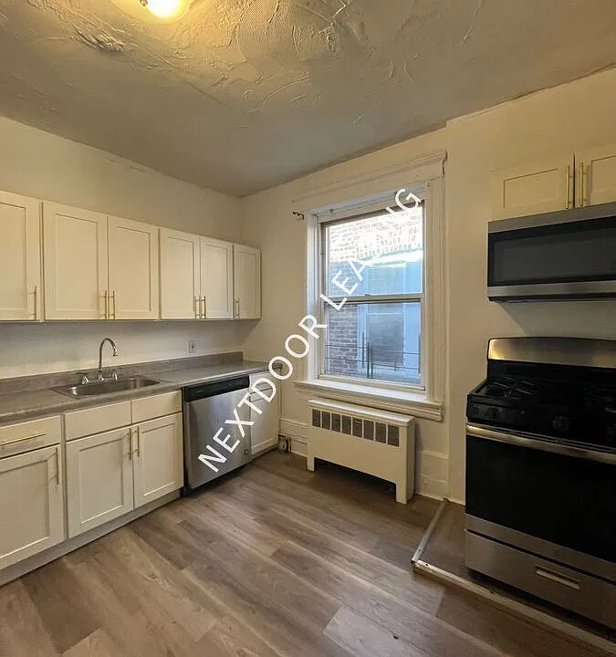 204 Bidwell Ave #7M