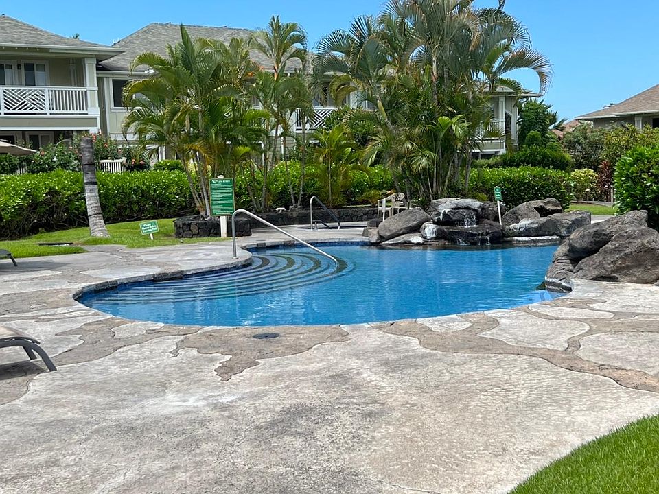 Pool area at Kona Sea Ridge