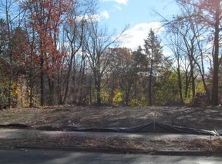 409 Union St, Springfield, MA 01105