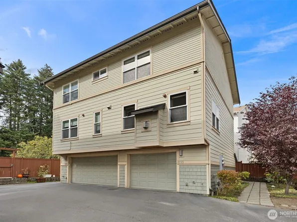 810 N 145th Lane, Shoreline, WA 98133