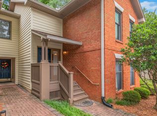 508 Garden Ct, Sandy Springs, GA 30328