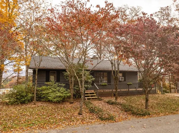 277 Hurst Rd, Franklin, NC 28734