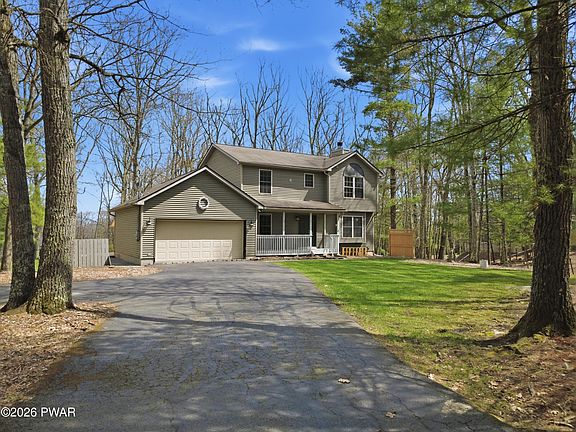 2nd image of 130 Spicebush Ln