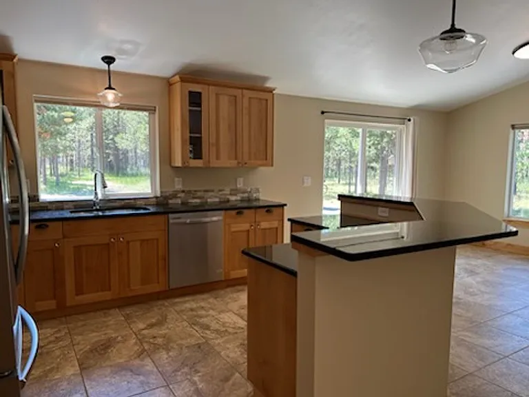 17447 Auklet Dr — Photo 10