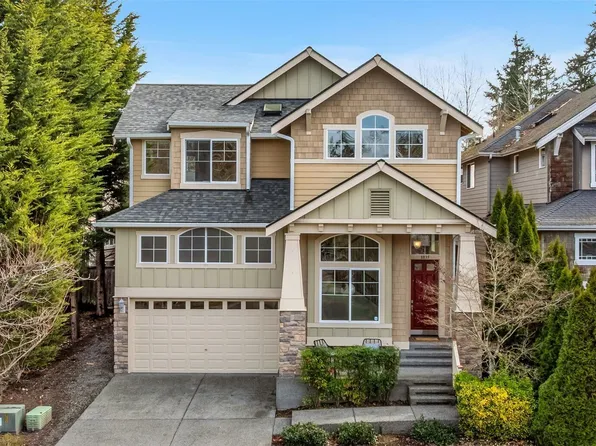 8835 NE 148th Place, Kenmore, WA 98028