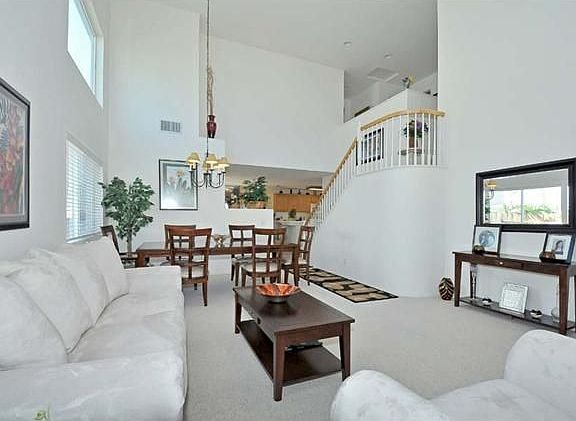 3rd image of 4751 Essington Ct