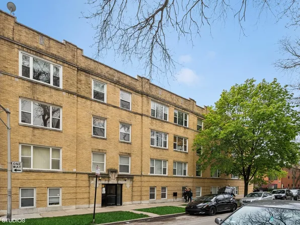 3817 W Ainslie St APT 3, Chicago, IL 60625