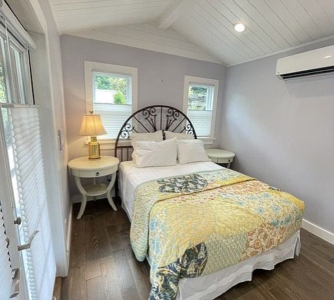 2nd image of 4112 Stanley Blvd