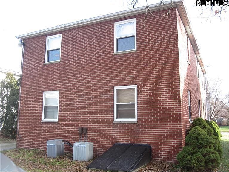 2nd image of 1730 & 1732 8th St